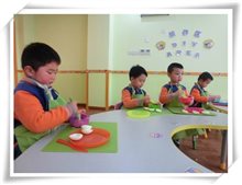 /software/websitesave/web2013/幼儿园网站/“橙果”概况/新建文件夹1/image027.jpg